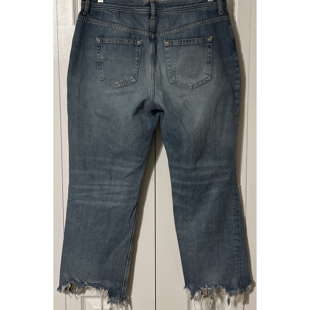 We The Free Maggie High Rise Cropped Straight Leg Distressed Jean SZ 31 (33x27) - Picture 10 of 10